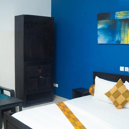 Hotel Seaside โลเม ภายนอก รูปภาพ